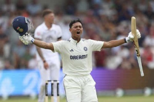 Jaiswal Aims to Shatter Gavaskar's 49-Year Record in Edgbaston Test