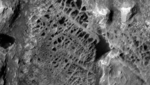 Curiosity Rover Uncovers Intriguing 