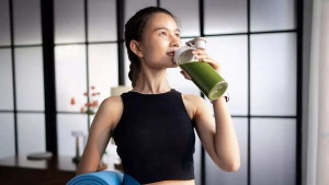 Smoothies for Breakfast: Are They Really Healthy? Weighing the Pros, Cons & Best Practices