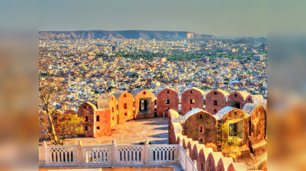 Exploring the colorful markets of Rajasthan