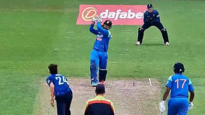 Vaibhav Suryavanshi smashing a six