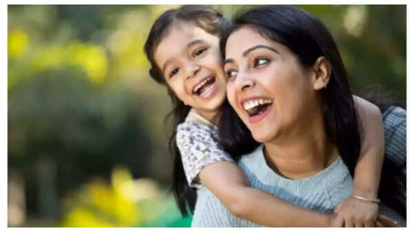 Parent modeling positive social behavior
