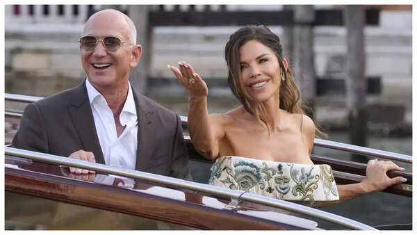 Jeff Bezos and Lauren Sanchez celebrate their wedding in Venice